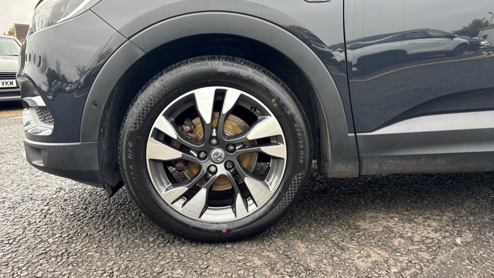 Vauxhall Grandland X 1.2 Turbo Sport Nav 5dr Petrol Hatchback - Image 32