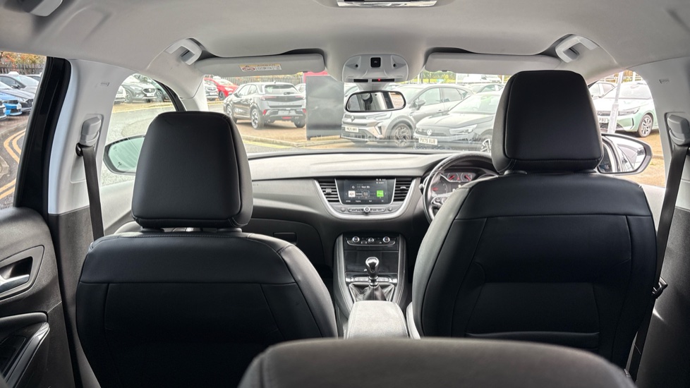 Vauxhall Grandland X 1.2 Turbo Sport Nav 5dr Petrol Hatchback - Image 43