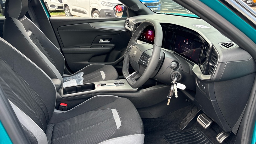 Vauxhall Mokka 1.2 Turbo GS 5dr Auto Petrol Hatchback - Image 38