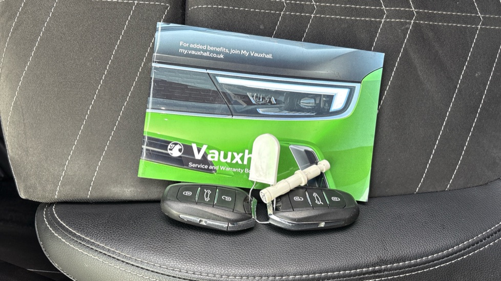 Vauxhall Grandland 1.2 Turbo Ultimate 5dr Petrol Hatchback - Image 19