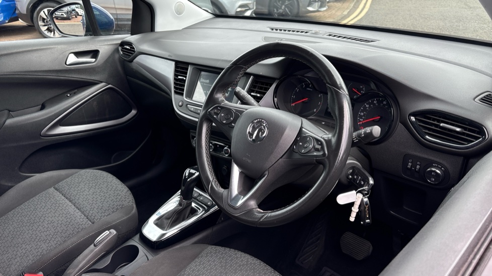 Vauxhall Crossland X 1.2T [110] SE 5dr [Start Stop] Auto Petrol Hatchback - Image 11