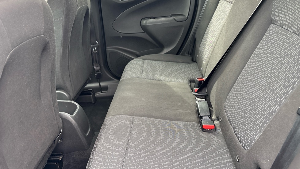 Vauxhall Crossland X 1.2T [110] SE 5dr [Start Stop] Auto Petrol Hatchback - Image 16