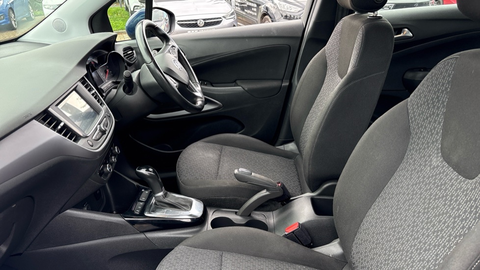 Vauxhall Crossland X 1.2T [110] SE 5dr [Start Stop] Auto Petrol Hatchback - Image 25