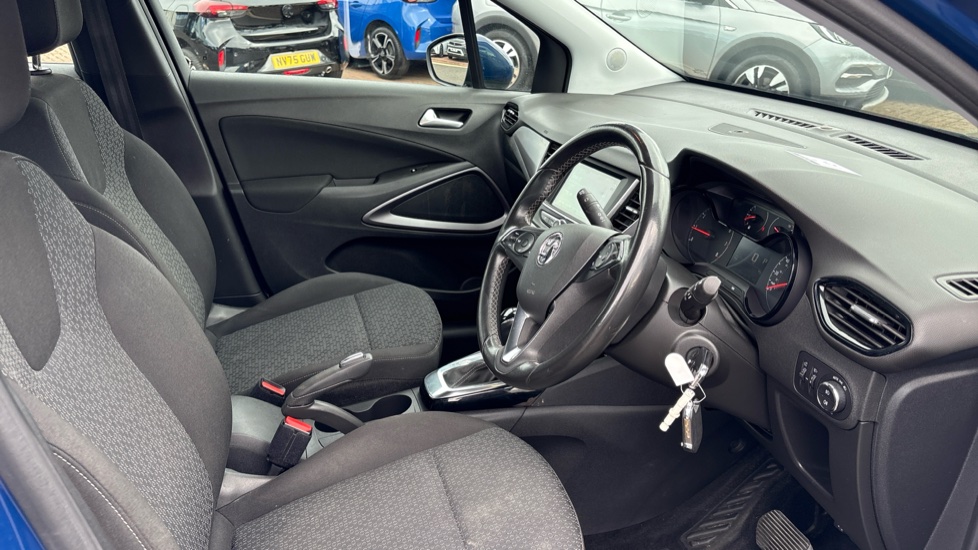 Vauxhall Crossland X 1.2T [110] SE 5dr [Start Stop] Auto Petrol Hatchback - Image 34