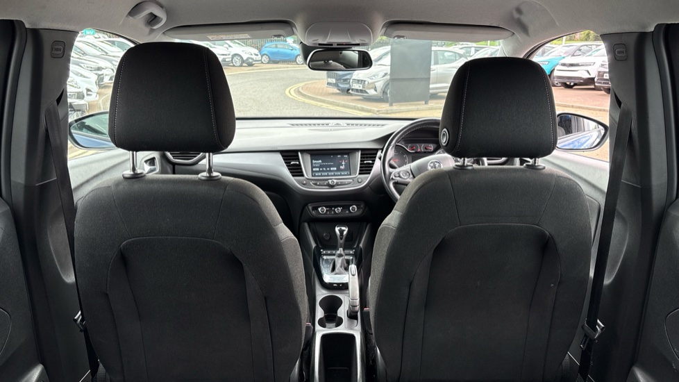 Vauxhall Crossland X 1.2T [110] SE 5dr [Start Stop] Auto Petrol Hatchback - Image 40