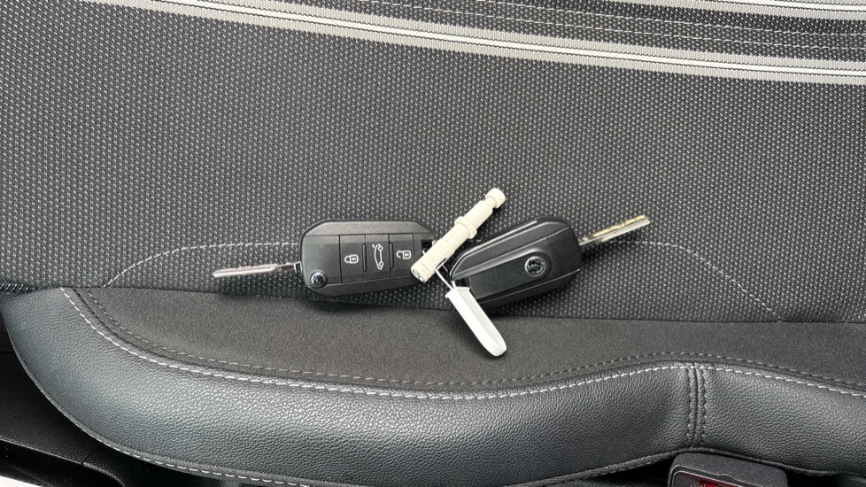 Vauxhall Corsa 1.2 GS 5dr Petrol Hatchback - Image 20