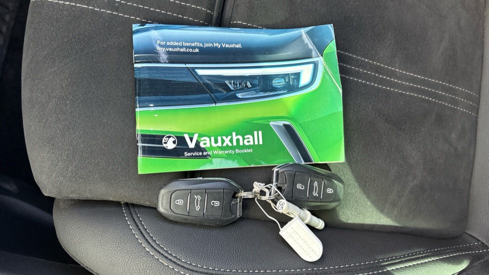 Vauxhall Crossland 1.2 Turbo [130] Ultimate 5dr Auto Petrol Hatchback - Image 21