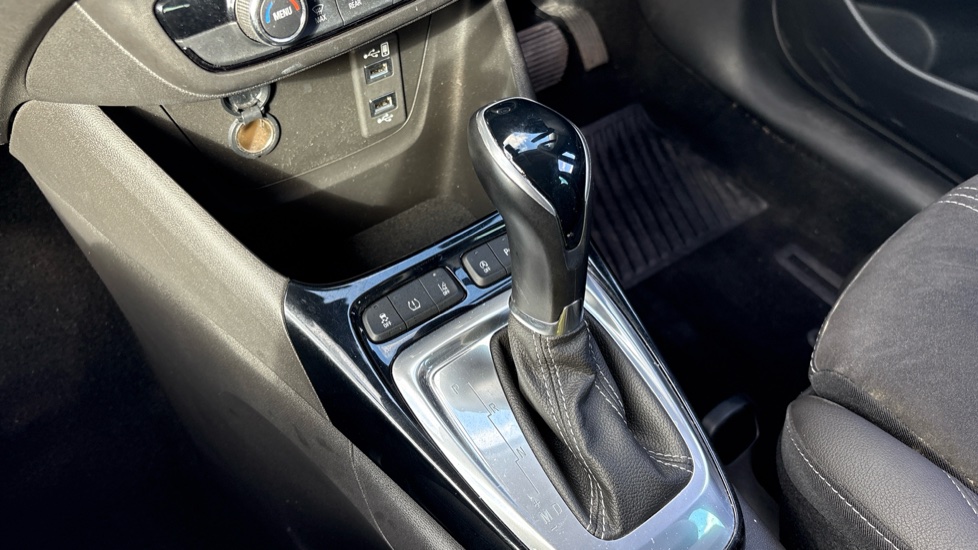 Vauxhall Crossland 1.2 Turbo [130] Ultimate 5dr Auto Petrol Hatchback - Image 26