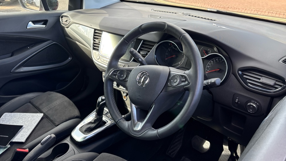 Vauxhall Crossland 1.2 Turbo [130] Ultimate 5dr Auto Petrol Hatchback - Image 34