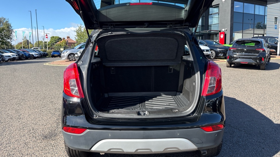Vauxhall Mokka X 1.6i Active 5dr Petrol Hatchback - Image 4