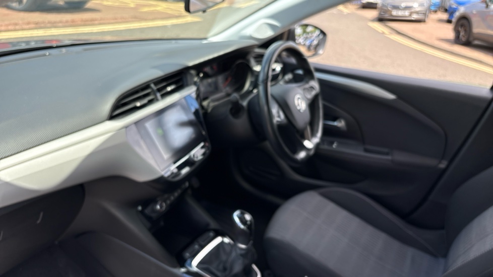 Vauxhall Corsa 1.2 SE 5dr Petrol Hatchback - Image 28