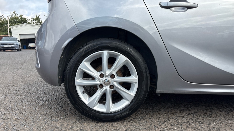 Vauxhall Corsa 1.2 SE Nav Premium 5dr Petrol Hatchback - Image 7