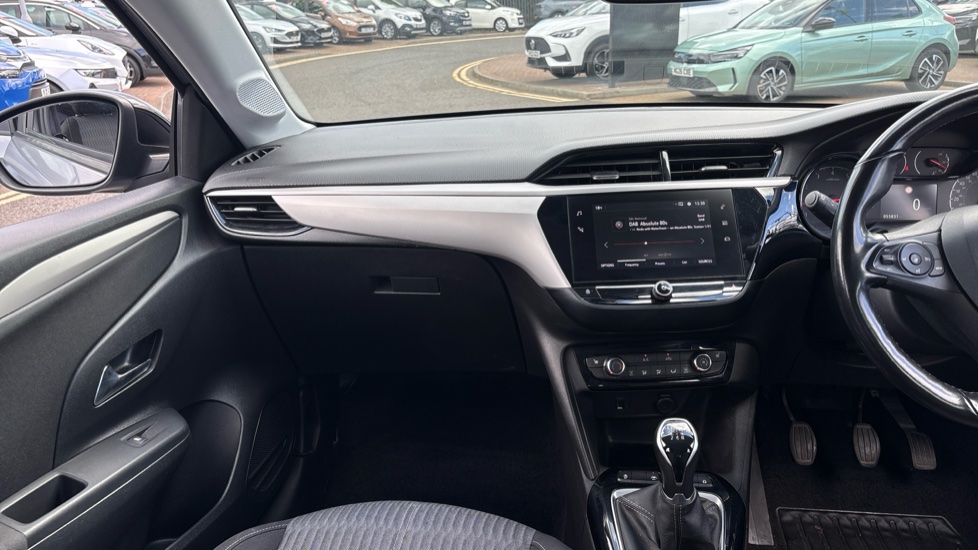 Vauxhall Corsa 1.2 SE Nav Premium 5dr Petrol Hatchback - Image 14