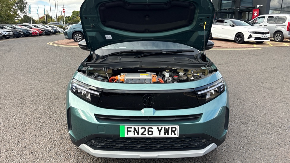 Vauxhall Frontera 83kW Ultimate 44kWh 5dr Auto Electric Estate - Image 8