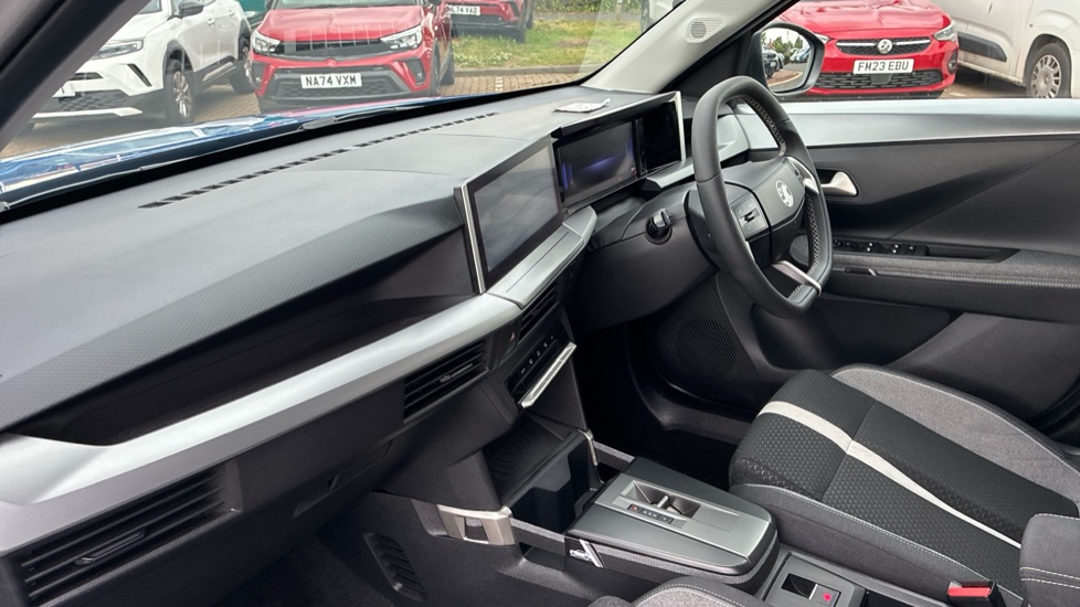 Vauxhall Frontera 83kW GS 44kWh 5dr Auto Electric Estate - Image 9