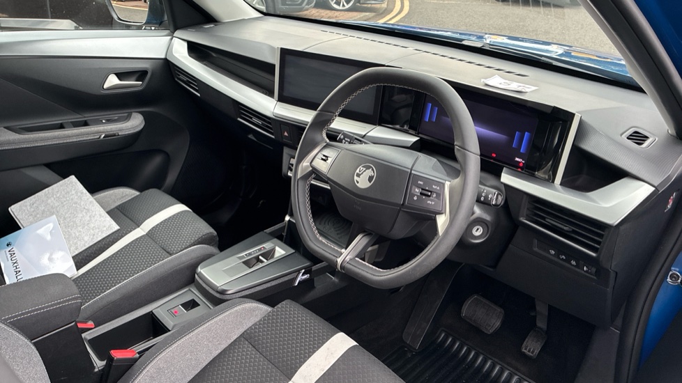 Vauxhall Frontera 83kW GS 44kWh 5dr Auto Electric Estate - Image 11