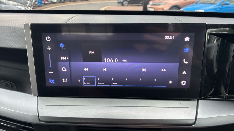 Vauxhall Frontera 83kW GS 44kWh 5dr Auto Electric Estate - Image 22