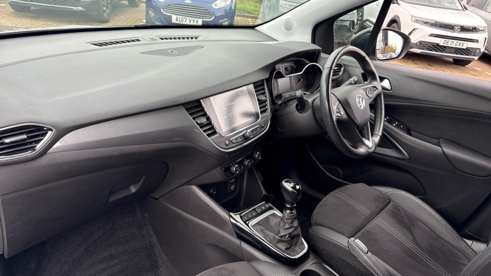 Vauxhall Crossland 1.2 Turbo Ultimate 5dr Petrol Hatchback - Image 9
