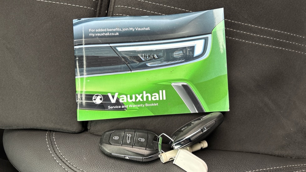 Vauxhall Crossland 1.2 Turbo Ultimate 5dr Petrol Hatchback - Image 21