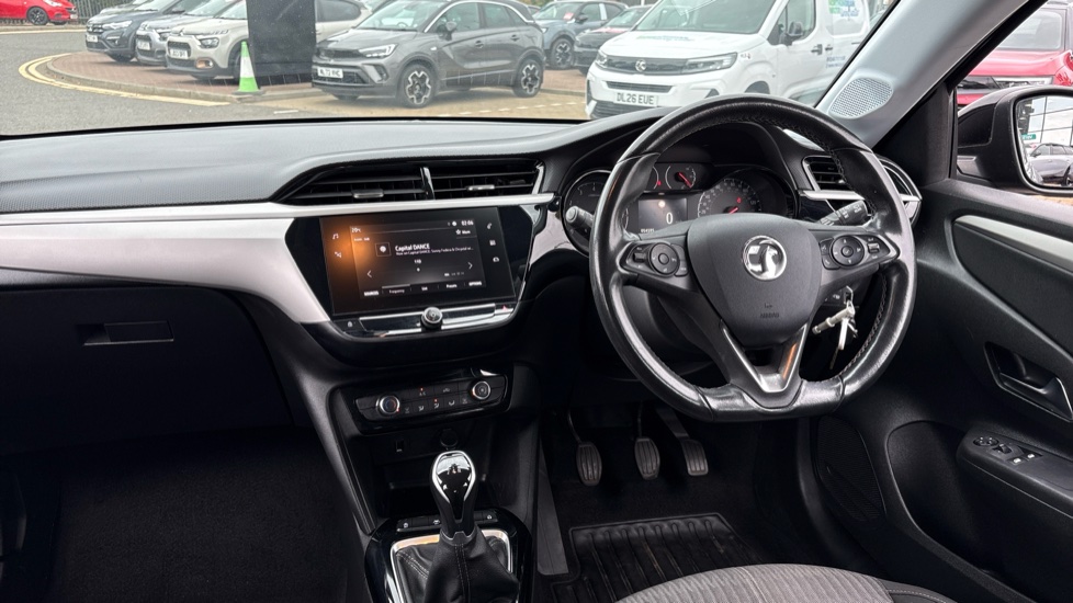 Vauxhall Corsa 1.2 SE 5dr Petrol Hatchback - Image 10
