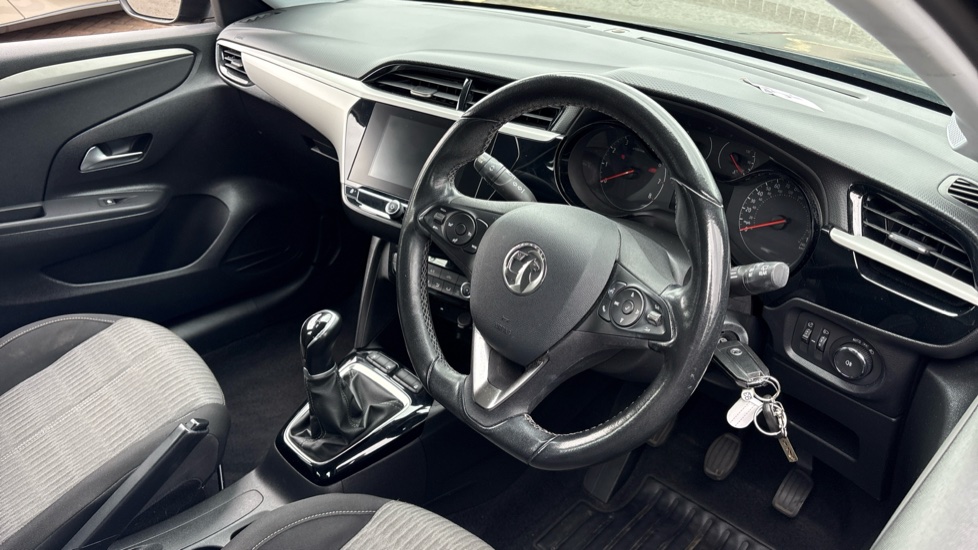 Vauxhall Corsa 1.2 SE 5dr Petrol Hatchback - Image 11