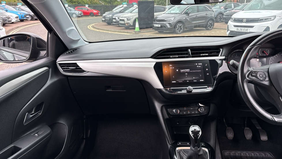 Vauxhall Corsa 1.2 SE 5dr Petrol Hatchback - Image 14