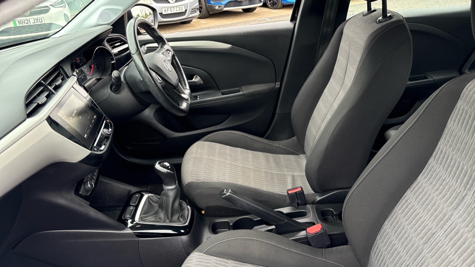 Vauxhall Corsa 1.2 SE 5dr Petrol Hatchback - Image 28