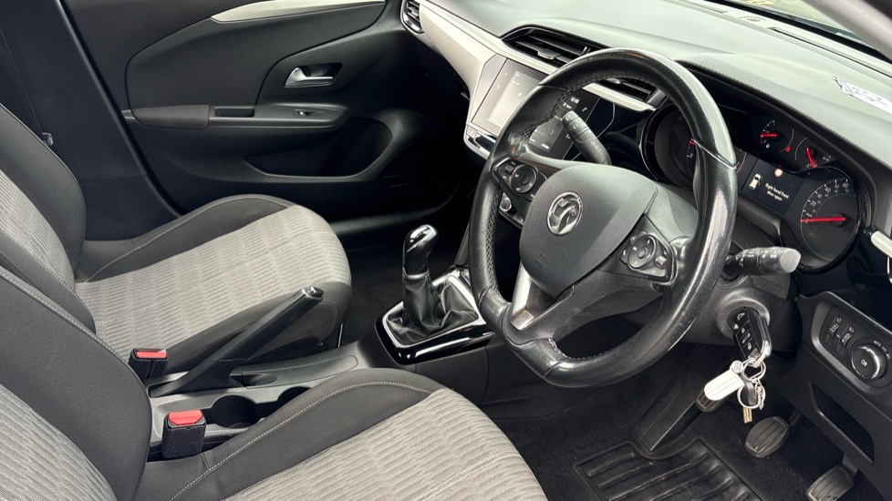 Vauxhall Corsa 1.2 SE 5dr Petrol Hatchback - Image 36
