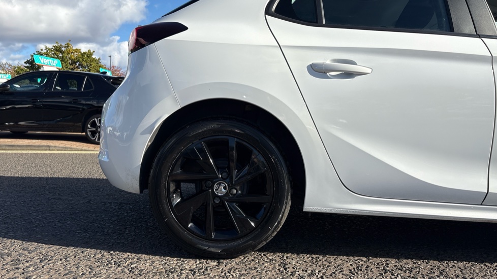 Vauxhall Corsa 1.2 Design 5dr Petrol Hatchback - Image 7