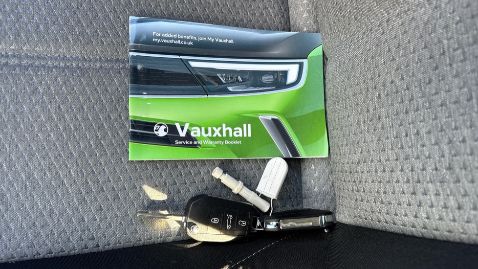 Vauxhall Corsa 1.2 Design 5dr Petrol Hatchback - Image 21