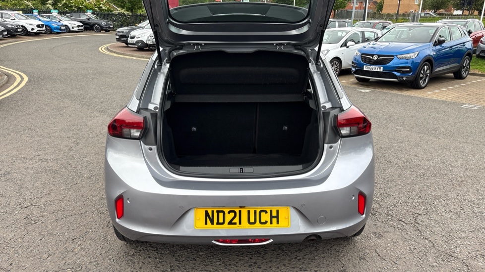 Vauxhall Corsa 1.2 Elite 5dr Petrol Hatchback - Image 4