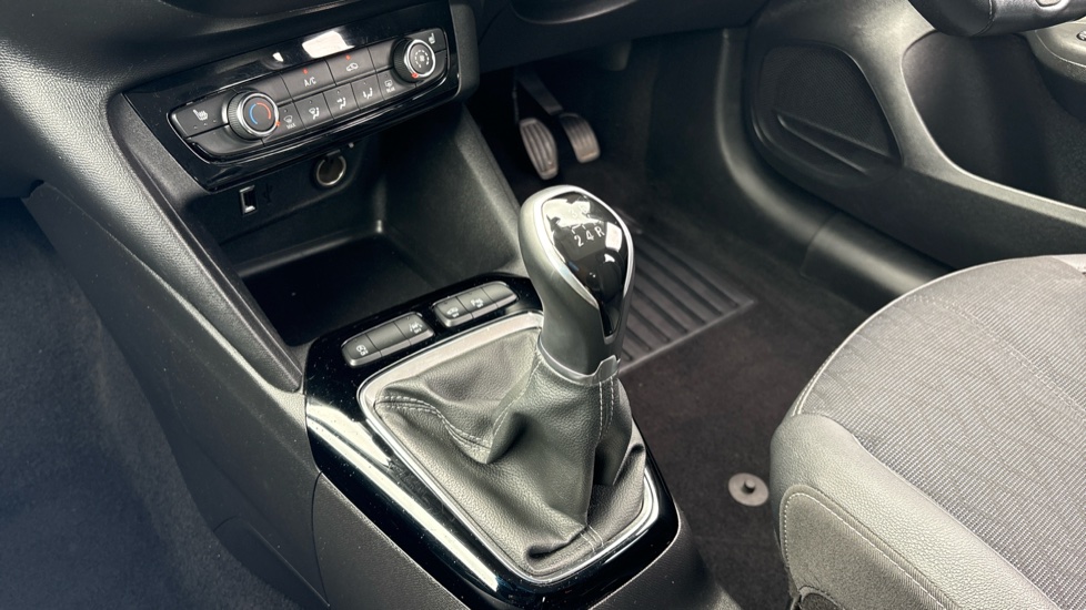 Vauxhall Corsa 1.2 Elite 5dr Petrol Hatchback - Image 23