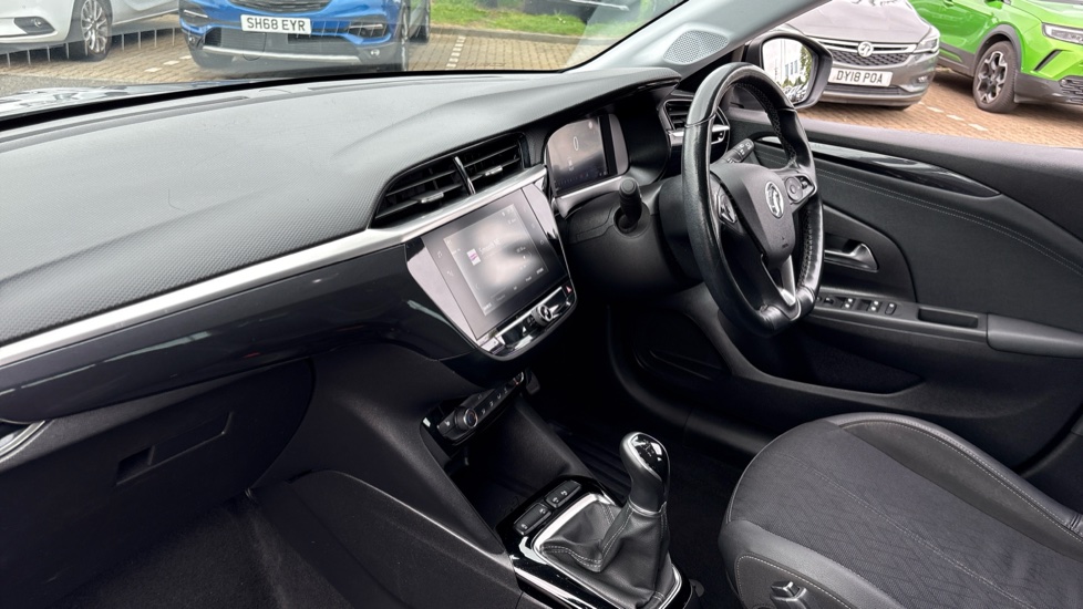 Vauxhall Corsa 1.2 Elite 5dr Petrol Hatchback - Image 28
