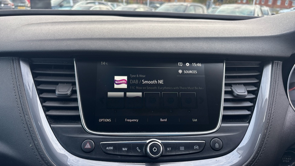 Vauxhall Grandland X 1.2 Turbo Griffin Edition 5dr Petrol Hatchback - Image 12