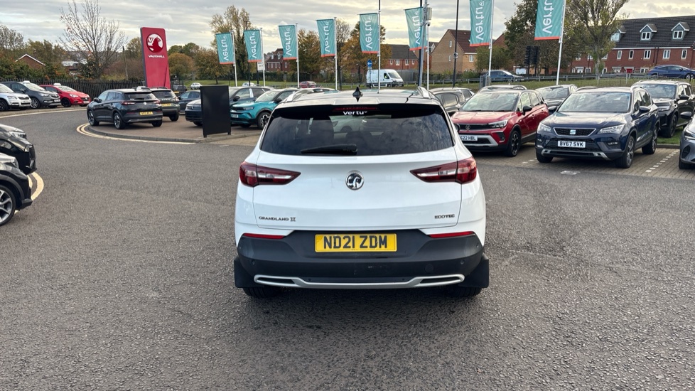 Vauxhall Grandland X 1.2 Turbo Griffin Edition 5dr Petrol Hatchback - Image 41