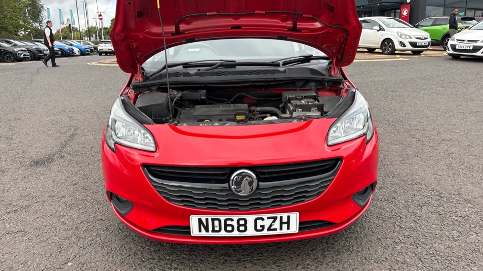 Vauxhall Corsa 1.4 [75] Griffin 5dr Petrol Hatchback - Image 8