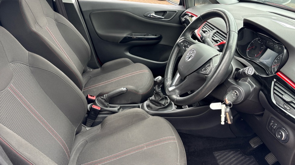 Vauxhall Corsa 1.4 [75] Griffin 5dr Petrol Hatchback - Image 37
