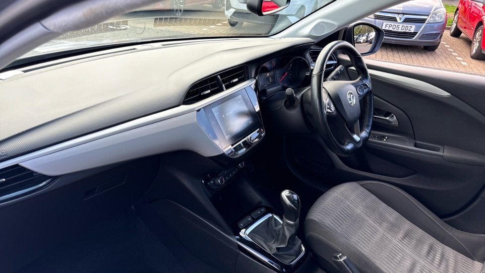 Vauxhall Corsa 1.2 SE Premium 5dr Petrol Hatchback - Image 9
