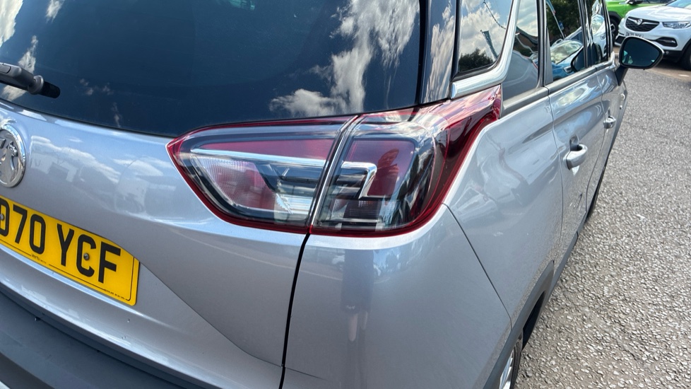 Vauxhall Crossland X 1.2T [110] Griffin 5dr [6 Spd] [Start Stop] Petrol Hatchback - Image 41