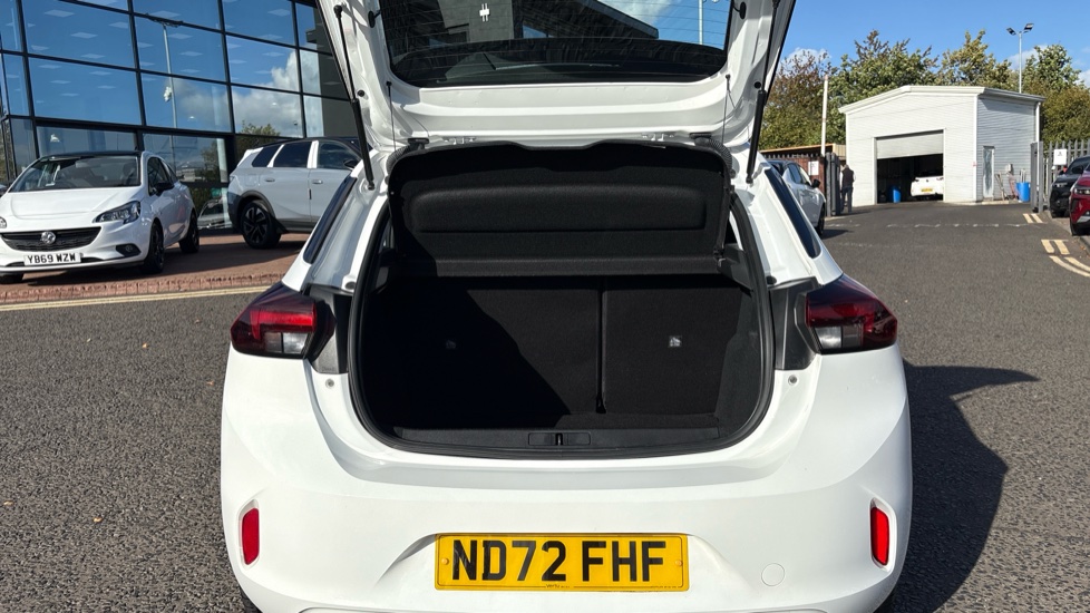 Vauxhall Corsa 1.2 Design 5dr Petrol Hatchback - Image 4
