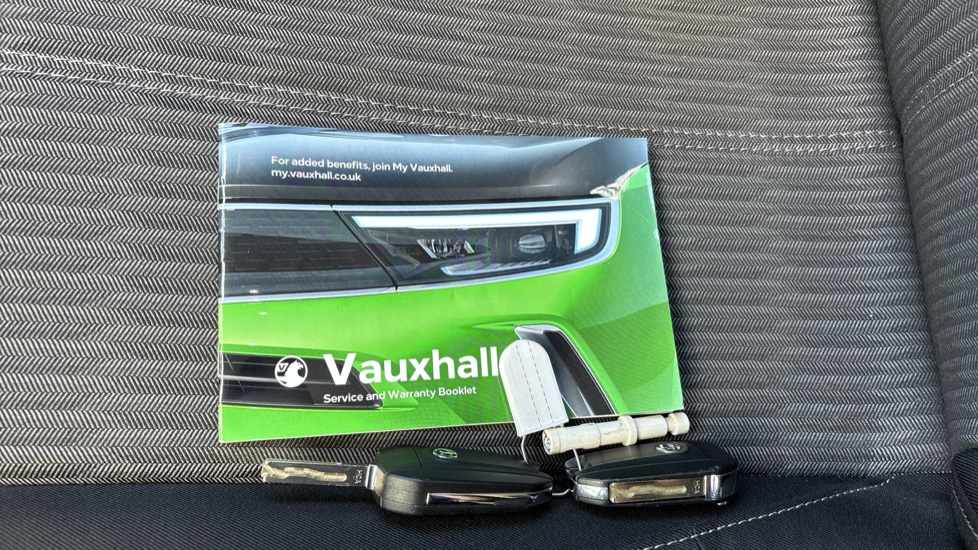 Vauxhall Corsa 1.2 Design 5dr Petrol Hatchback - Image 21