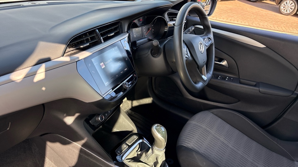 Vauxhall Corsa 1.2 Design 5dr Petrol Hatchback - Image 28