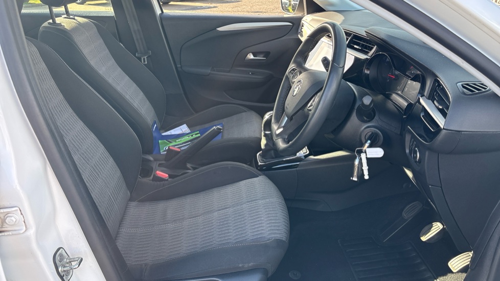 Vauxhall Corsa 1.2 Design 5dr Petrol Hatchback - Image 39