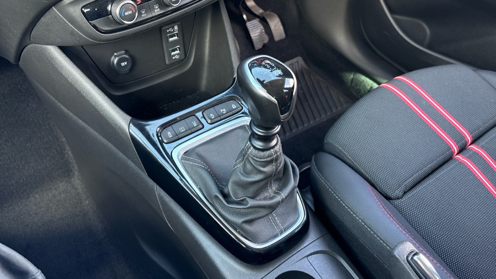Vauxhall Crossland 1.2 Turbo GS 5dr Petrol Hatchback - Image 27