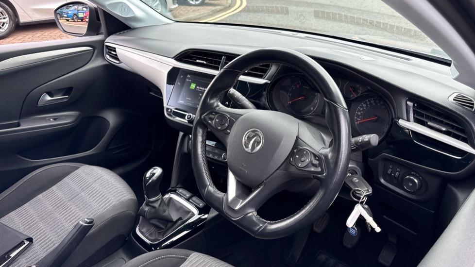 Vauxhall Corsa 1.2 SE 5dr Petrol Hatchback - Image 11