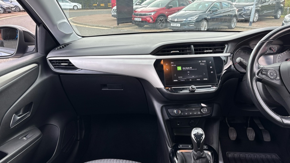 Vauxhall Corsa 1.2 SE 5dr Petrol Hatchback - Image 14