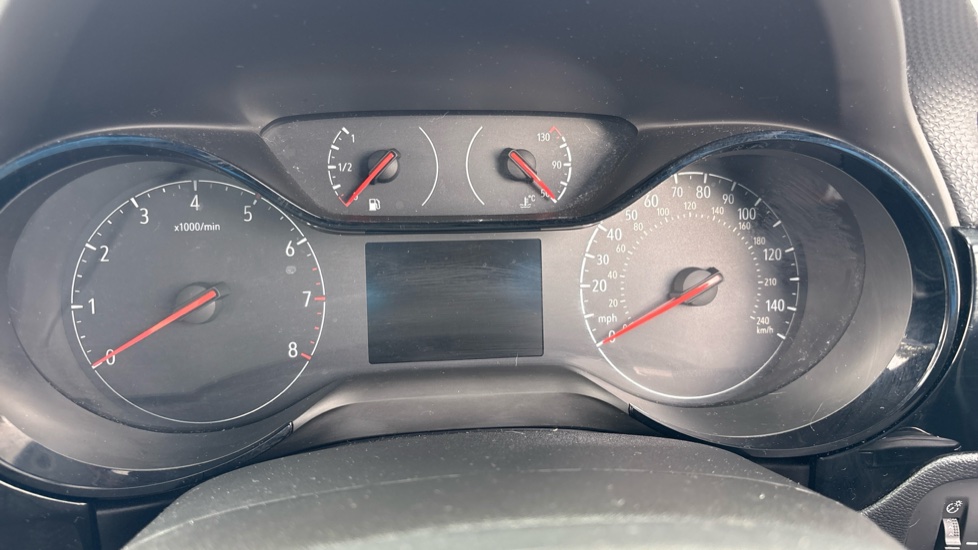 Vauxhall Corsa 1.2 SE 5dr Petrol Hatchback - Image 18