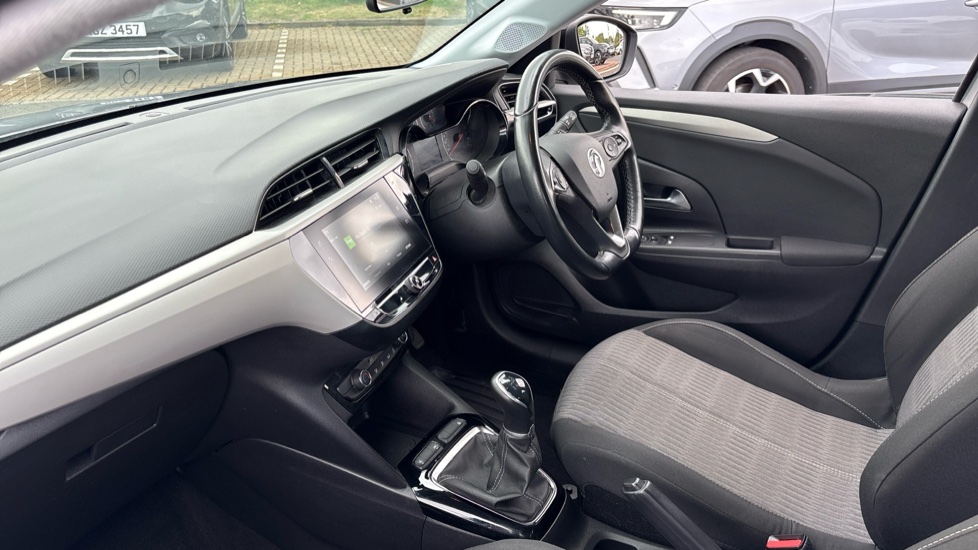 Vauxhall Corsa 1.2 SE 5dr Petrol Hatchback - Image 29