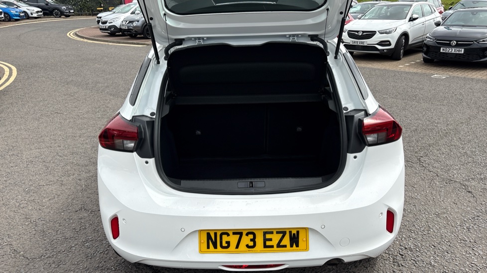 Vauxhall Corsa 1.2 Design 5dr Petrol Hatchback - Image 41