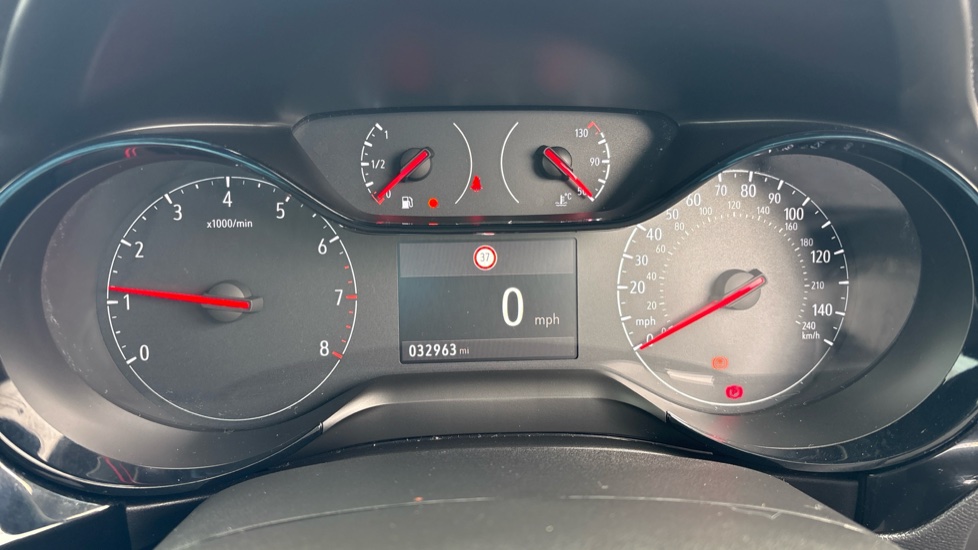 Vauxhall Corsa 1.2 Design 5dr Petrol Hatchback - Image 18